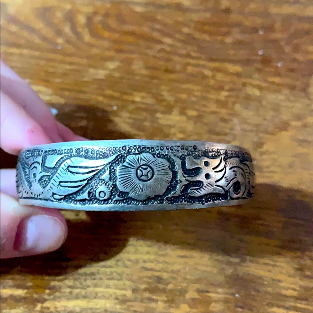 Balinese-Style Metal Bangle